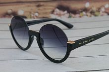 Стильные солнцезащитные очки Marc by Marc Jacobs в черной оправе в интернет-магазине todalamoda