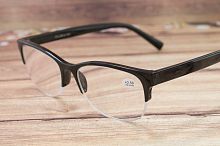 Модные готовые очки для зрения в черной оправе