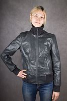 Кожаная куртка женская черная с трикотажными вставками Vero Moda, размер 48 в интернет-магазине todalamoda