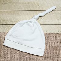 Шапочка белая для новорожденных Tesco размер 0-3 месяцев в интернет-магазине todalamoda
