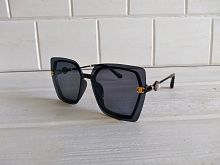 Стильные женские солнцезащитные очки Chanel в черной оправе в интернет-магазине todalamoda