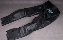 Мото-штаны кожаные мужские черные Dynamic Cruizer, by MQP размер 48-50 в интернет-магазине todalamoda