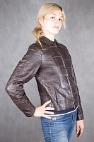 Кожаная куртка женская коричневая, размер 44 в интернет-магазине todalamoda
